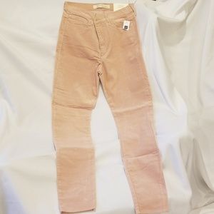 GAP Super High True Skinny Velvet in Blush